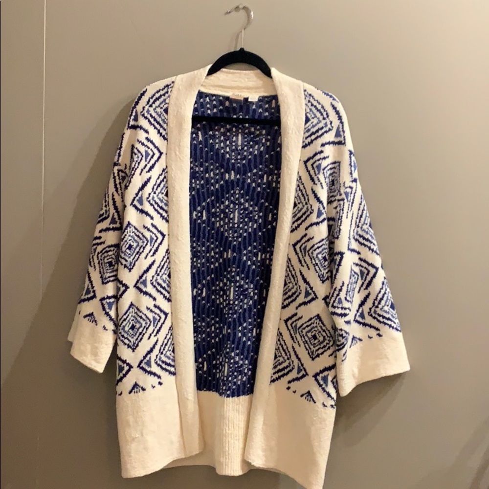 Very comfy and cozy Roxy cardigan